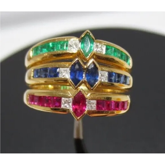 18K GOLD DIAMOND CLUSTER RING EMERALDS, BLUE SAPPHIRES RUBIES MULTI-GEMSTONE - Picture 5 of 10